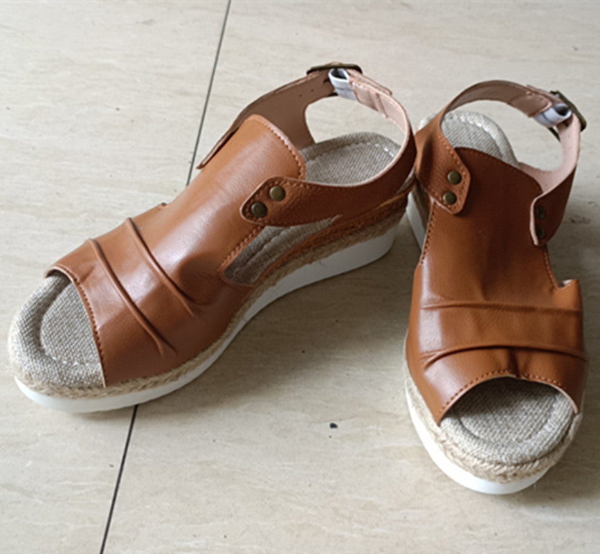 Graceful Orthopedic Sandals for Modern Look