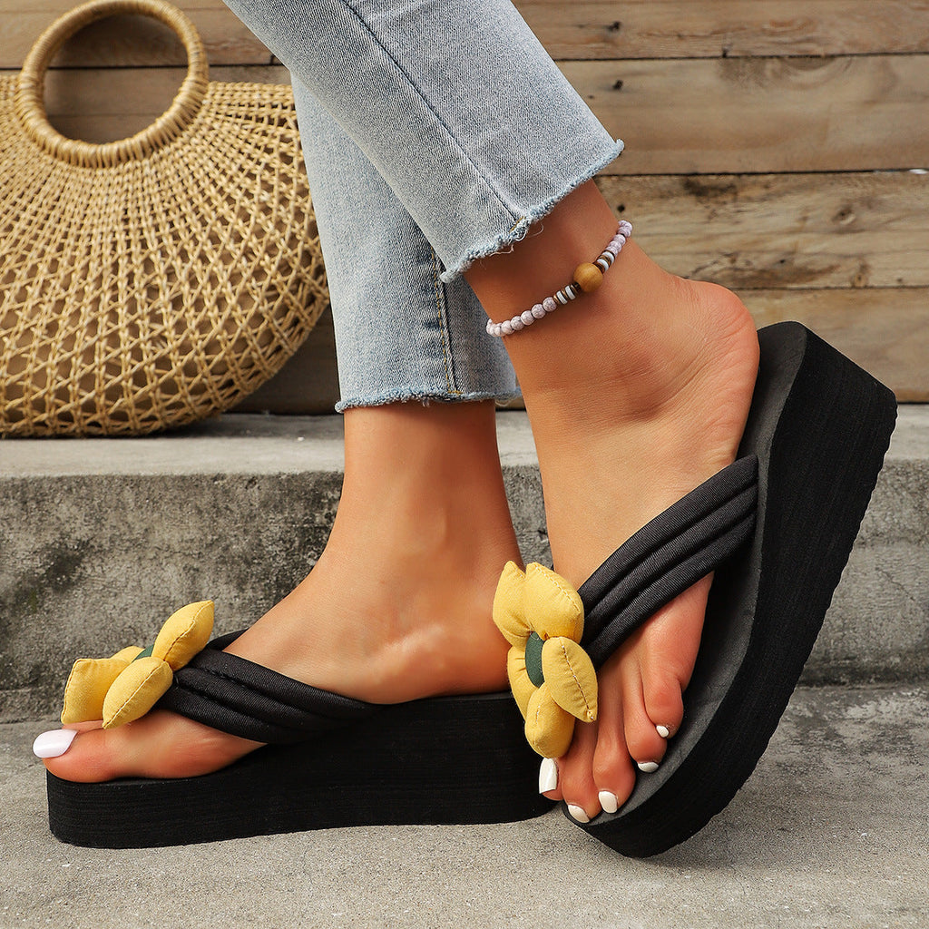 Classic Orthopedic Sandals with Timeless Style