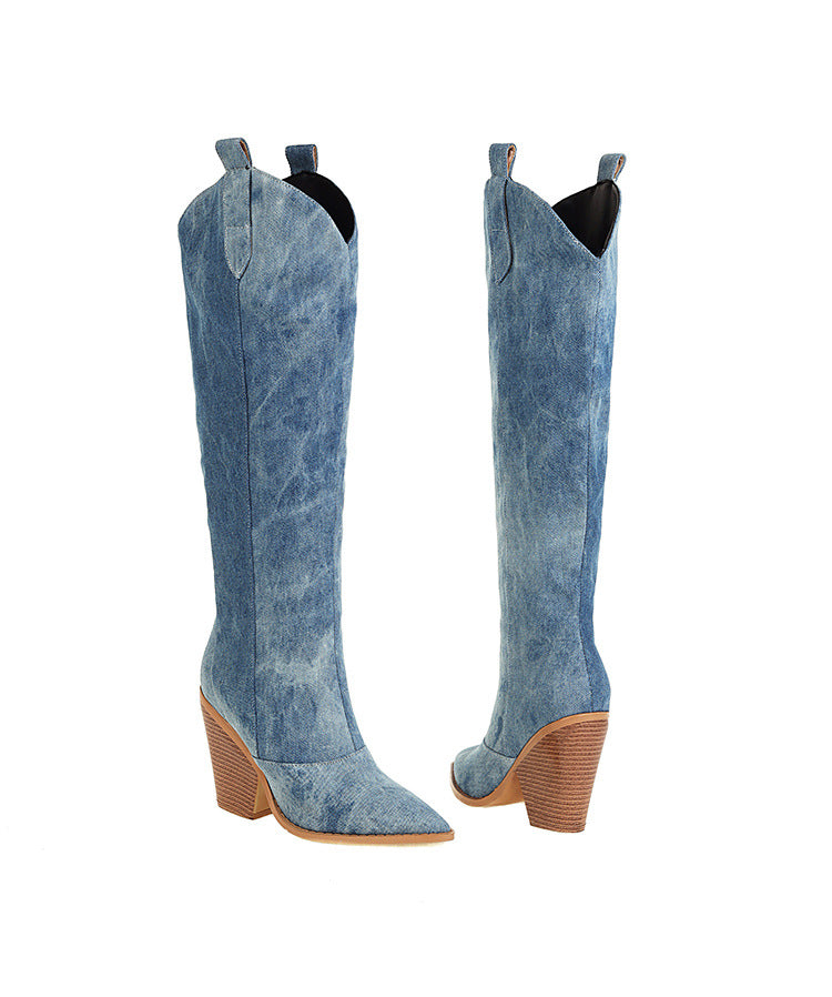 Graceful Orthopedic Boots for Modern Look