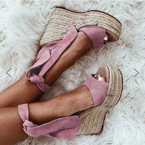 Graceful Orthopedic Sandals for Modern Look