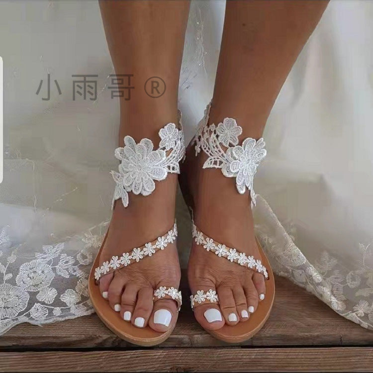 Graceful Orthopedic Sandals for Modern Look