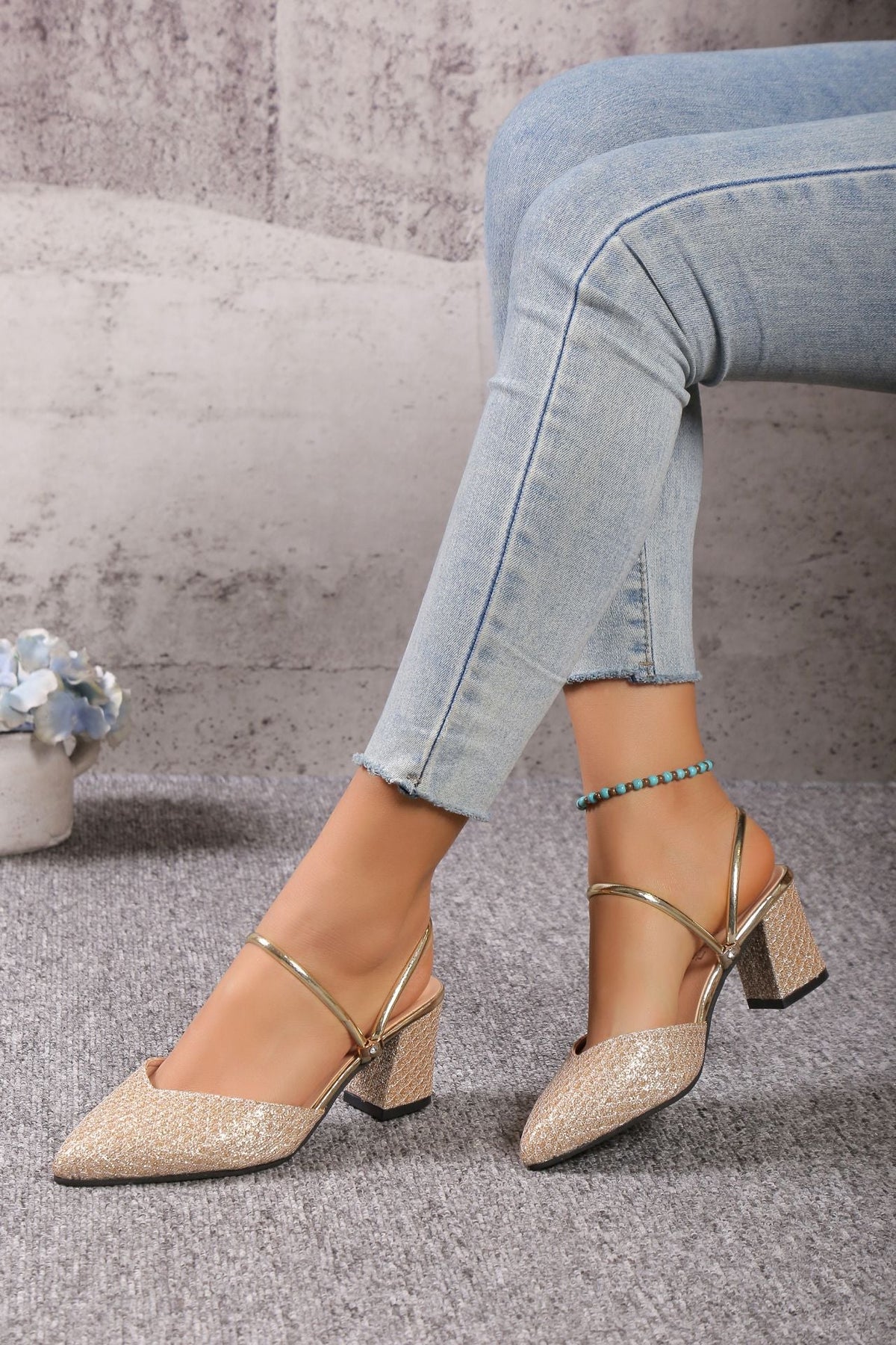 Chic Orthopedic Heels with Unique Design