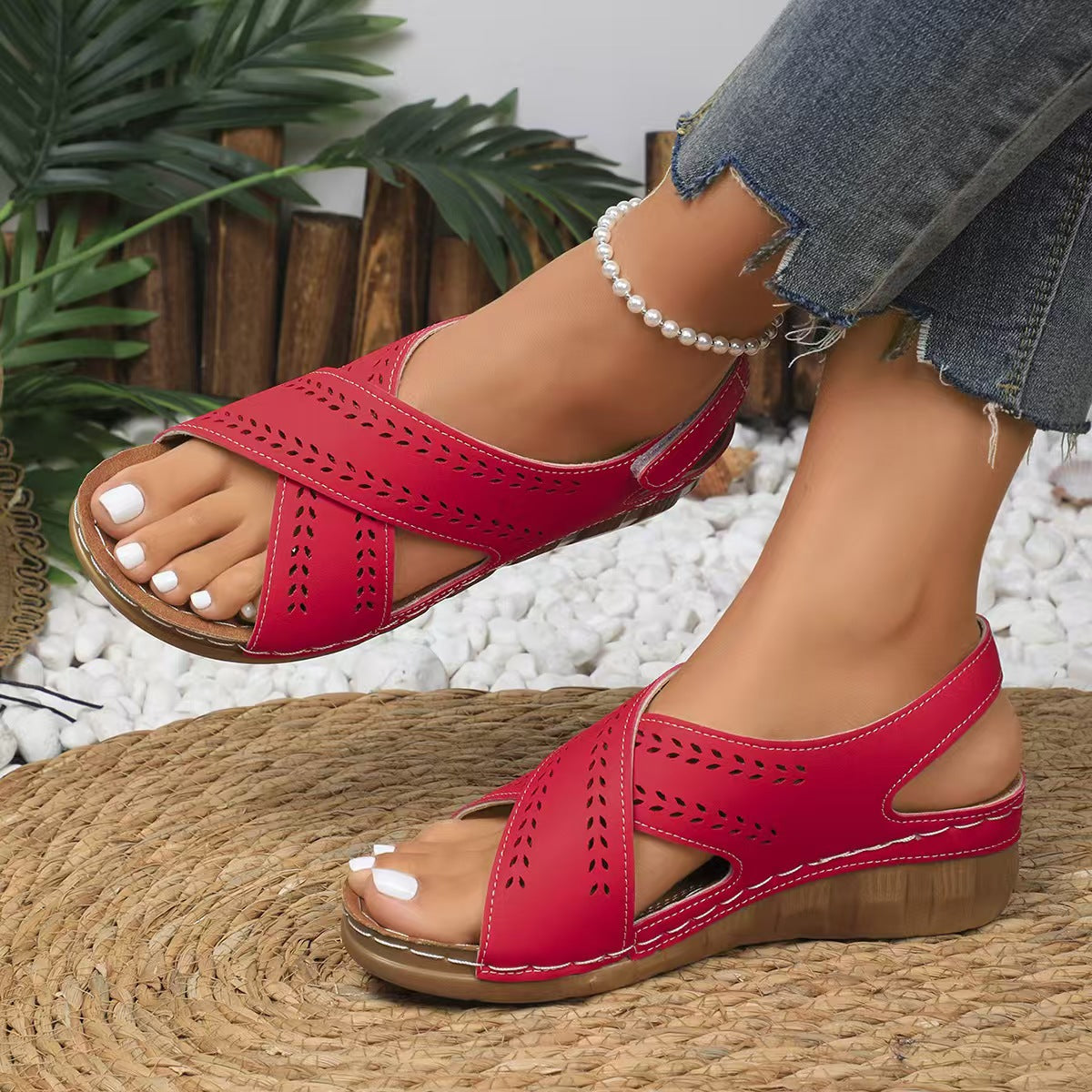 Chic Orthopedic Sandals with Unique Design