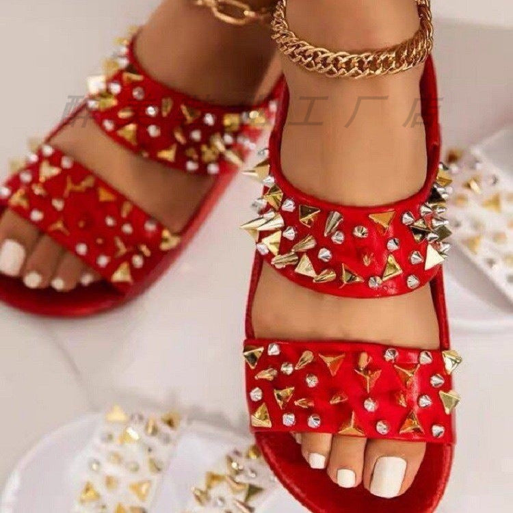 Graceful Orthopedic Sandals for Modern Look