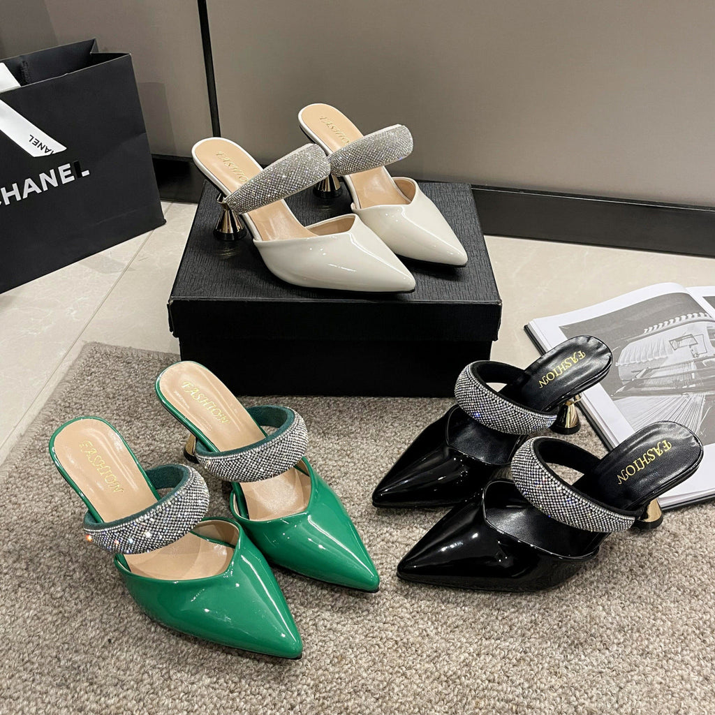 Graceful Orthopedic Sandals for Modern Look