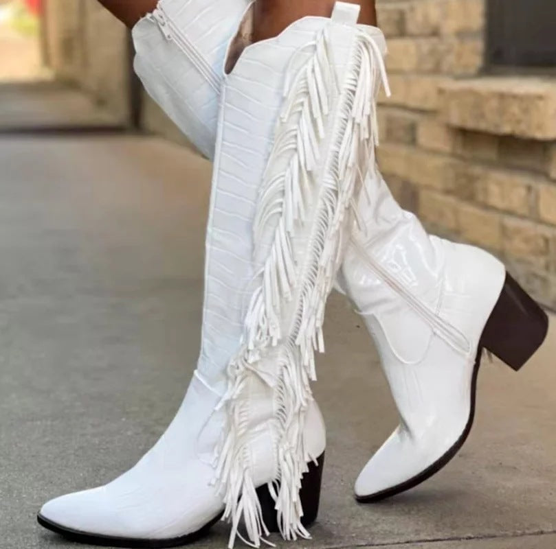 Graceful Orthopedic Boots for Modern Look