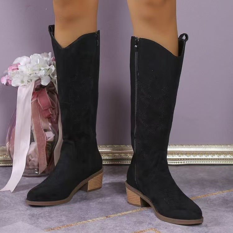 Graceful Orthopedic Boots for Modern Look