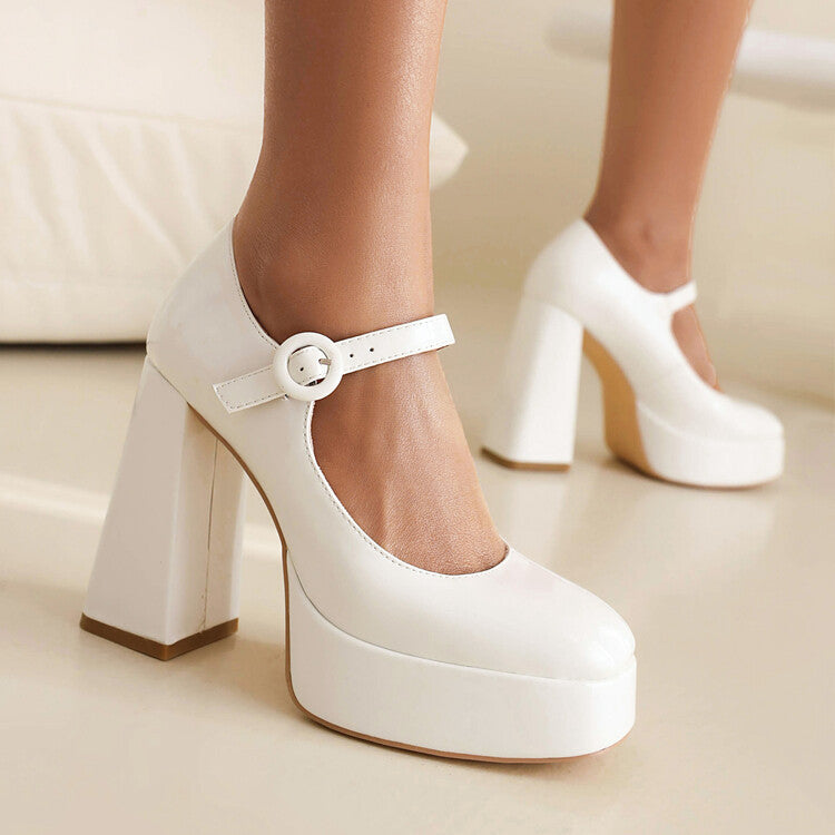 Graceful Orthopedic Shoes for Modern Look