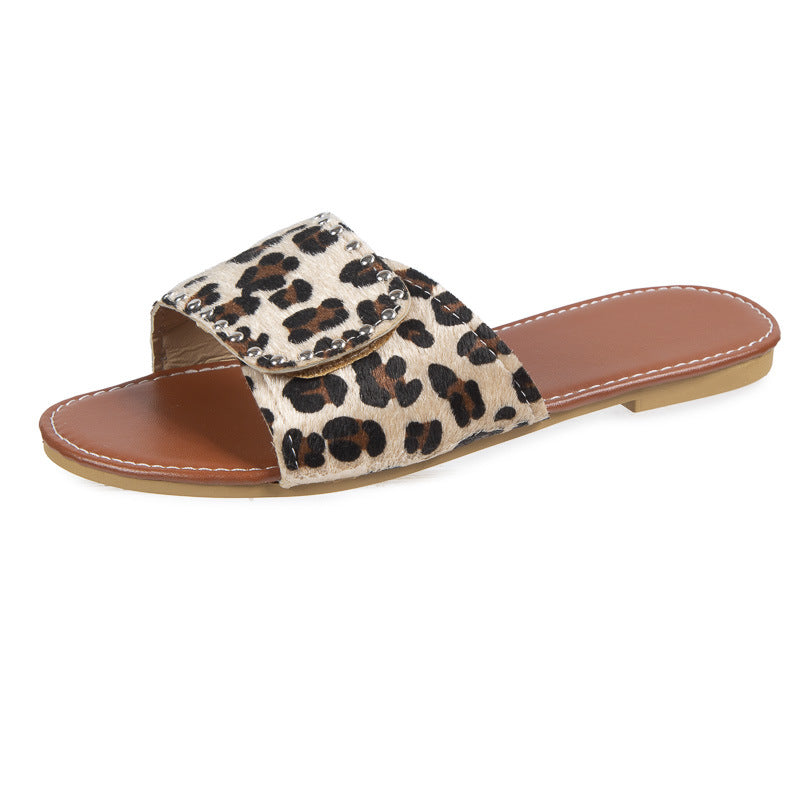 Chic Orthopedic Shoes with Unique Design