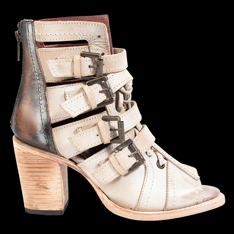 Graceful Orthopedic Sandals for Modern Look