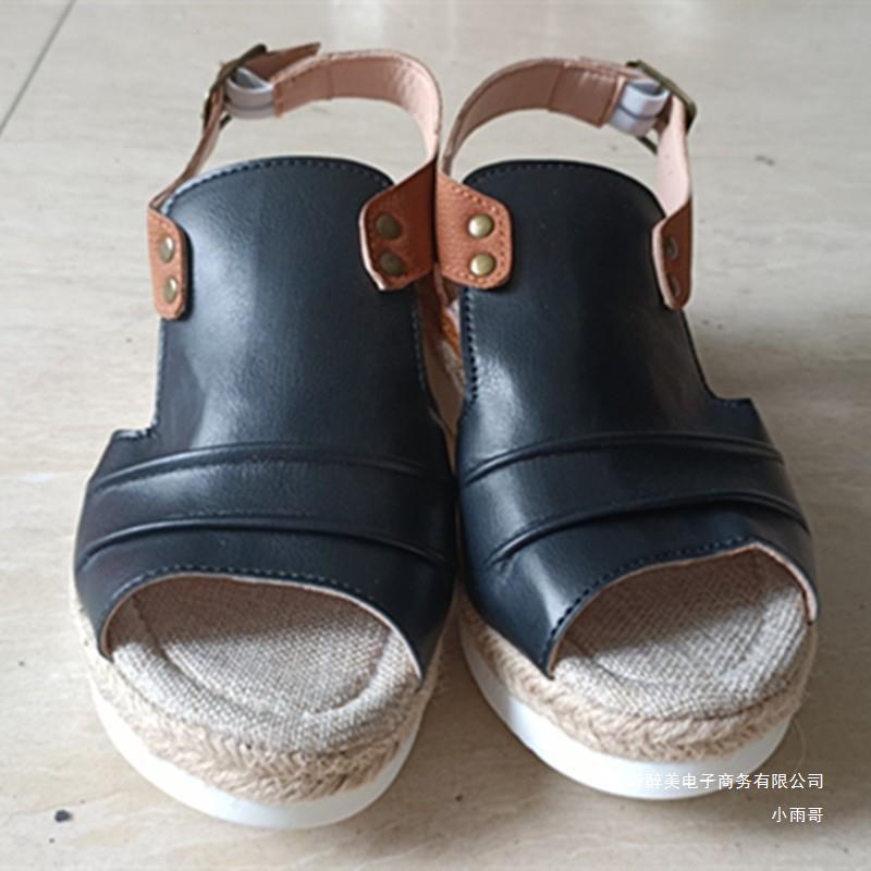 Graceful Orthopedic Sandals for Modern Look