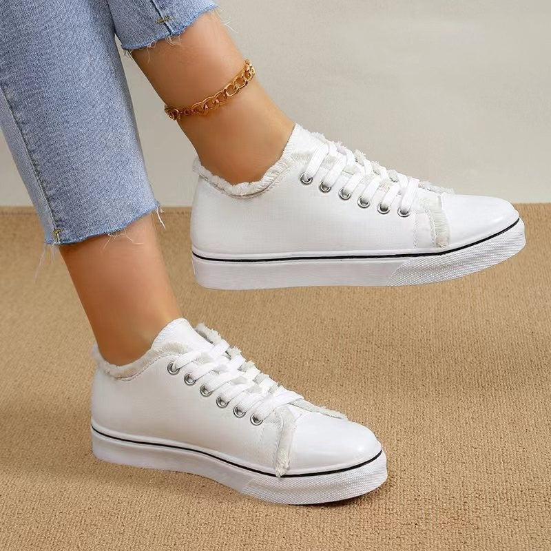 Graceful Orthopedic Trainers for Modern Look