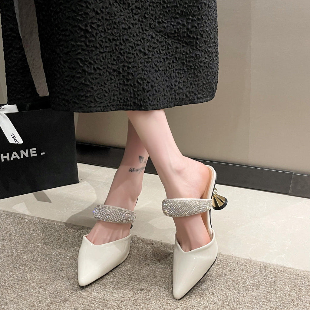 Graceful Orthopedic Sandals for Modern Look