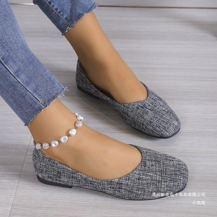 Graceful Orthopedic Shoes for Modern Look
