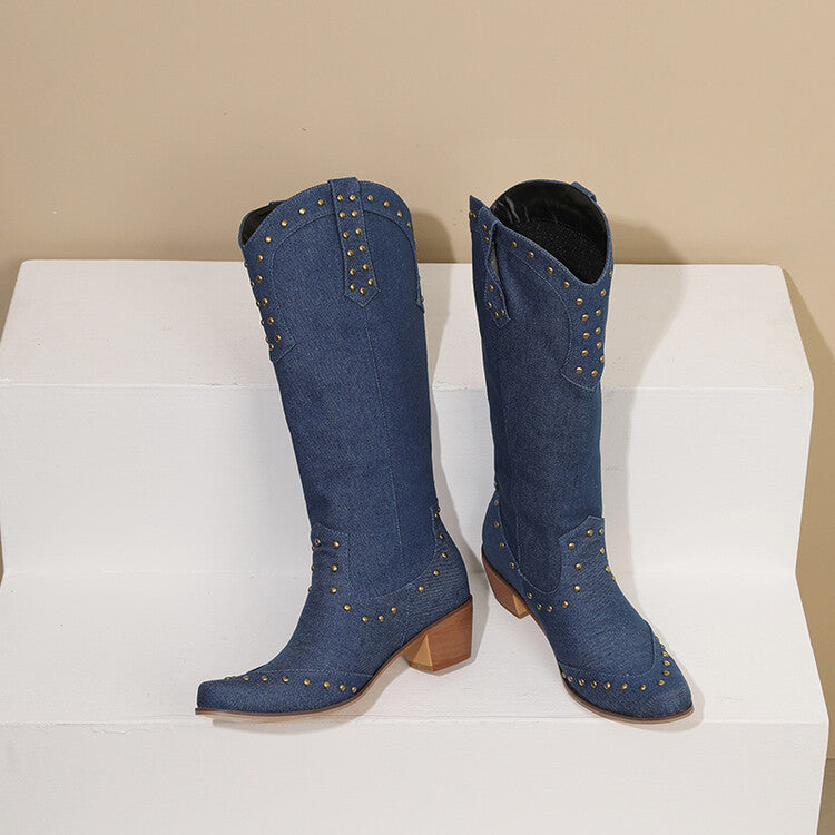 Graceful Orthopedic Boots for Modern Look