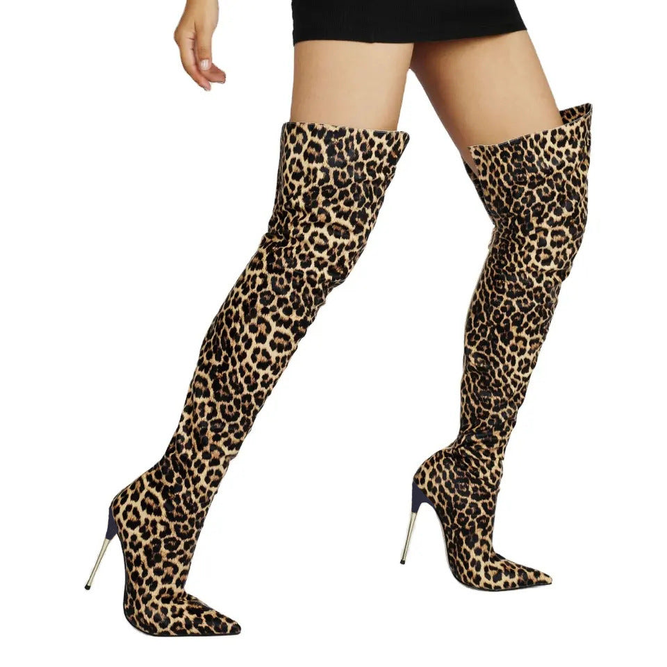 Chic Orthopedic Boots with Unique Design