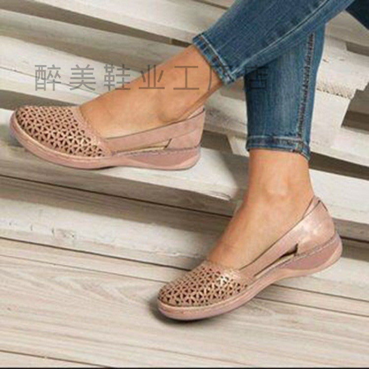 Chic Orthopedic Sandals with Unique Design