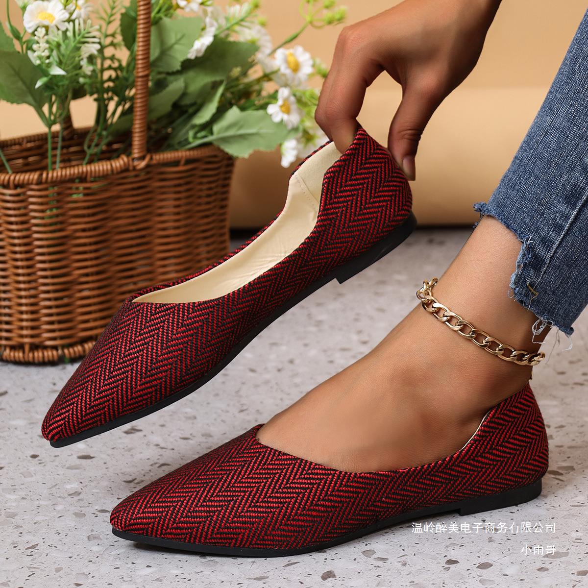 Chic Orthopedic Shoes with Unique Design