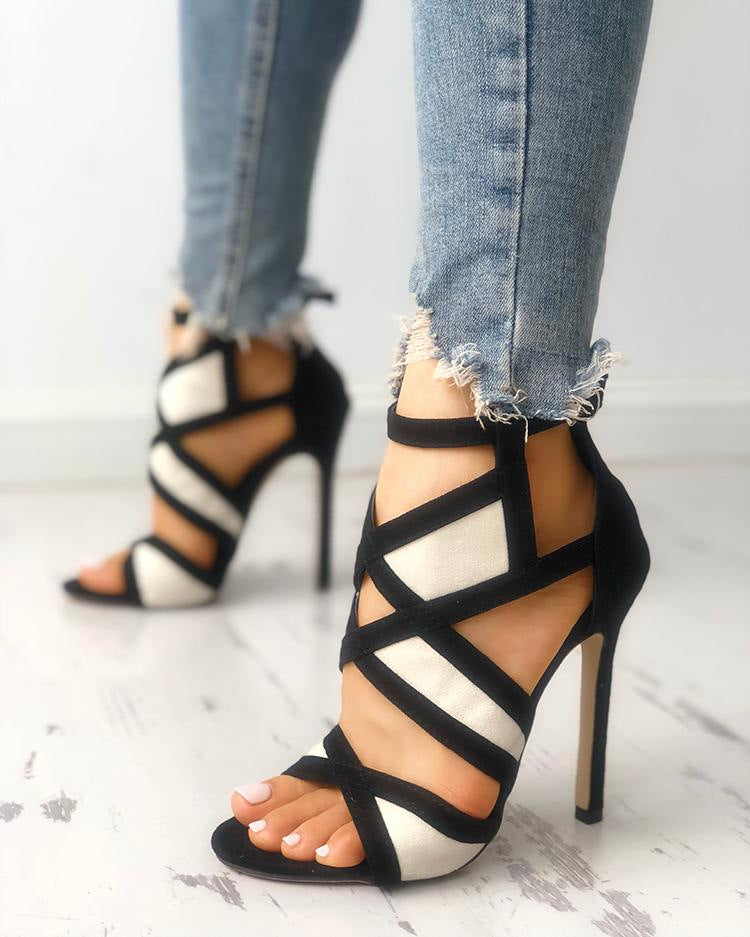 Graceful Orthopedic Sandals for Modern Look