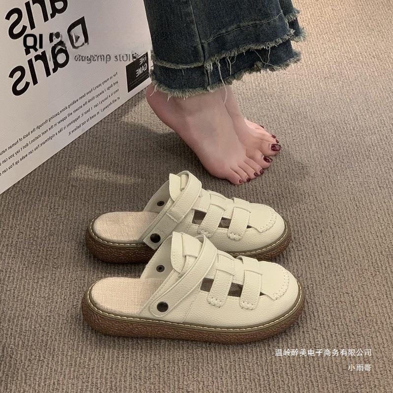 Chic Orthopedic Sandals with Unique Design