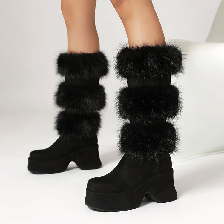 Graceful Orthopedic Boots for Modern Look