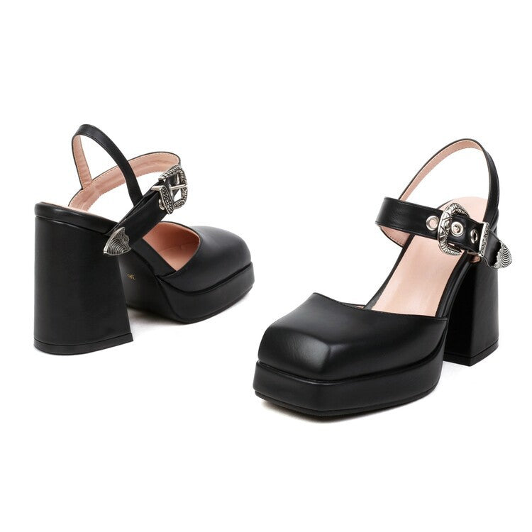 Chic Orthopedic Sandals with Unique Design