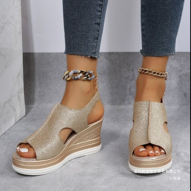 Graceful Orthopedic Sandals for Modern Look