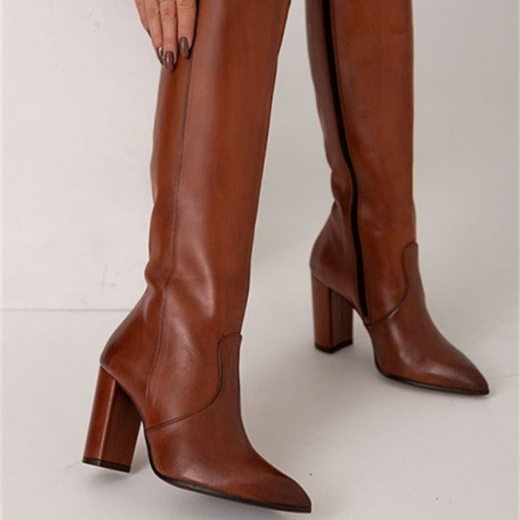 Graceful Orthopedic Boots for Modern Look