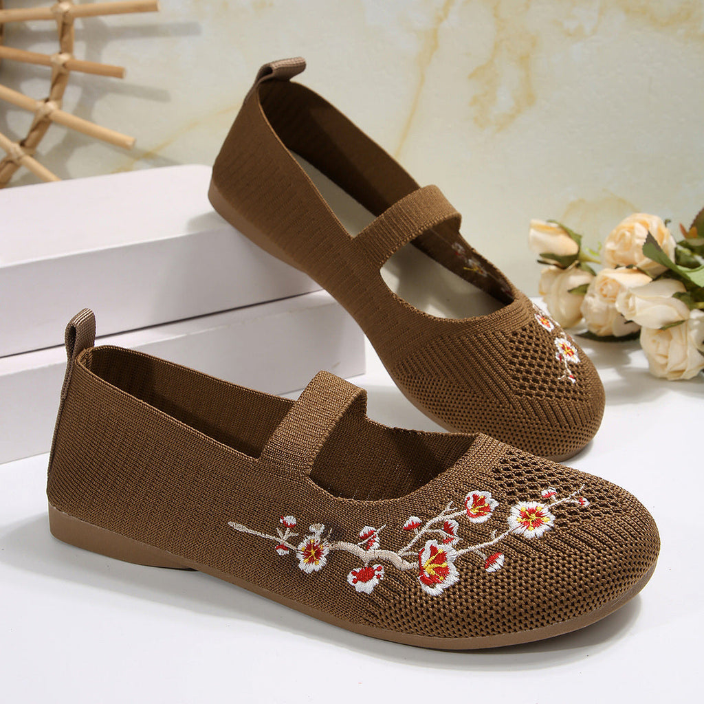 Chic Orthopedic Shoes with Unique Design