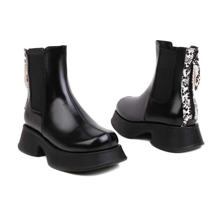 Graceful Orthopedic Boots for Modern Look