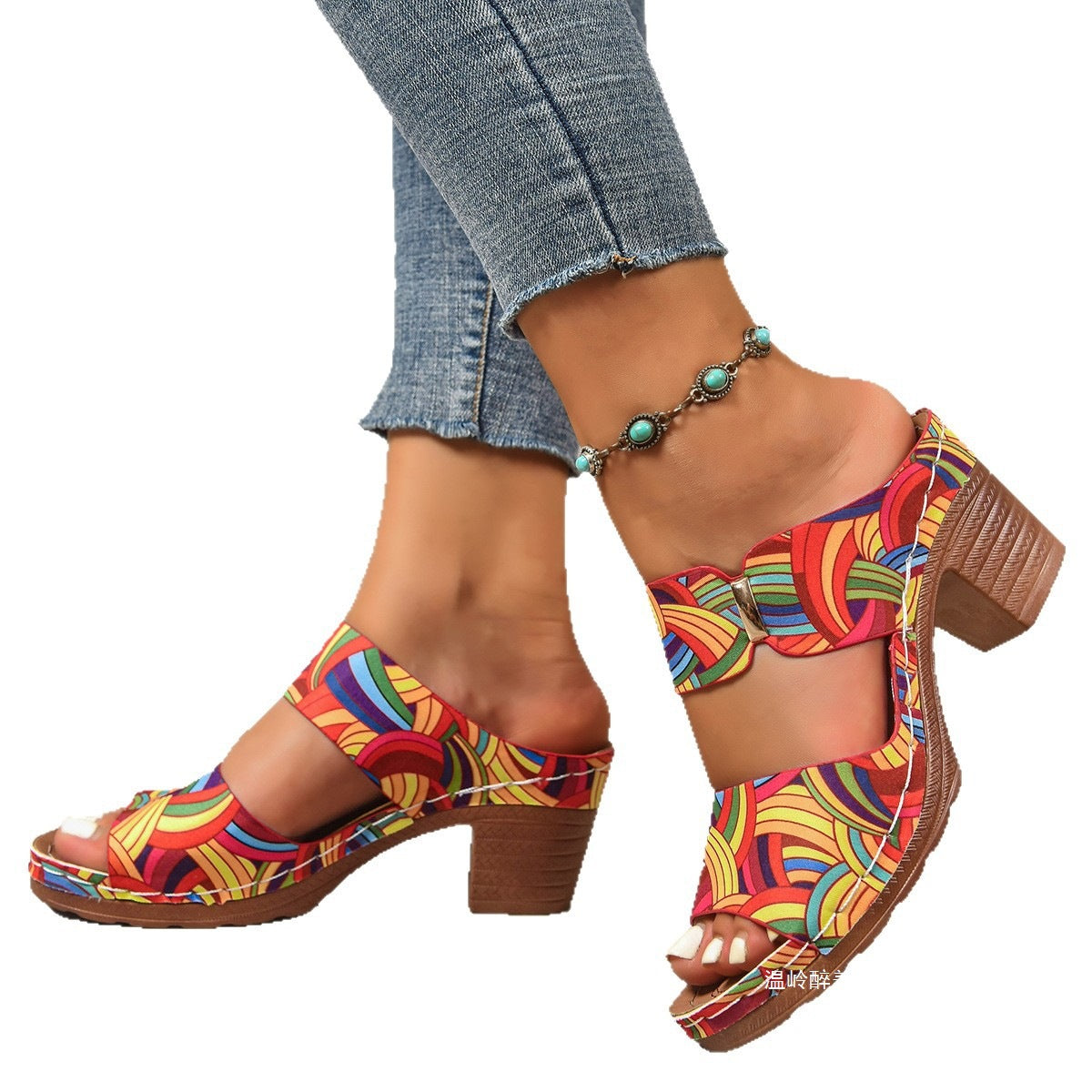Chic Orthopedic Sandals with Unique Design