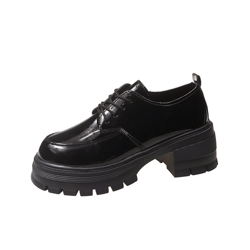 Graceful Orthopedic Shoes for Modern Look