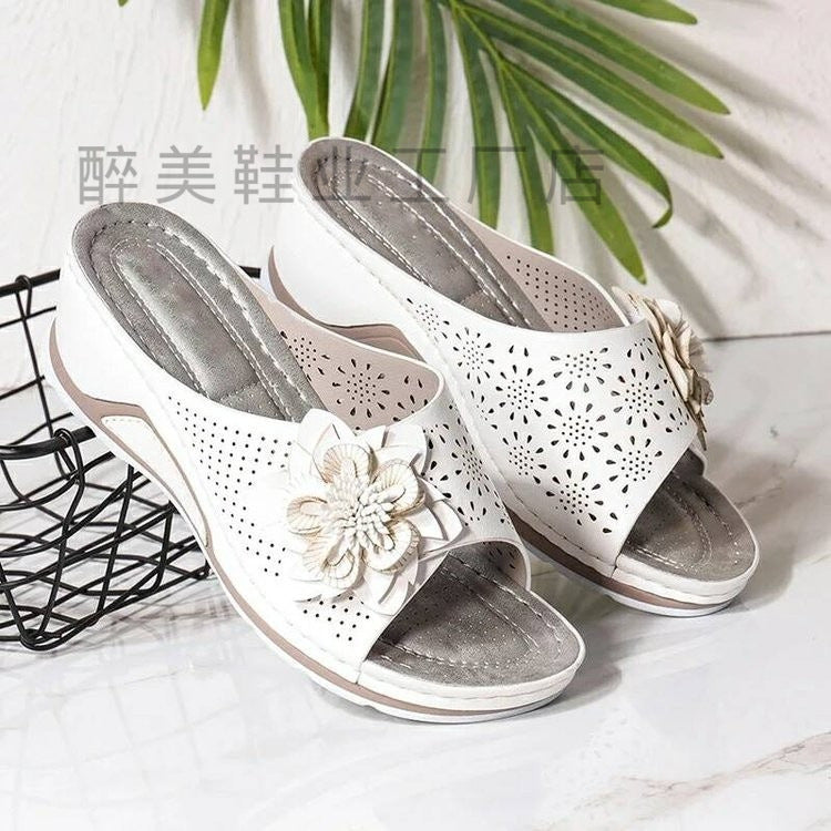 Classic Orthopedic Sandals with Timeless Style