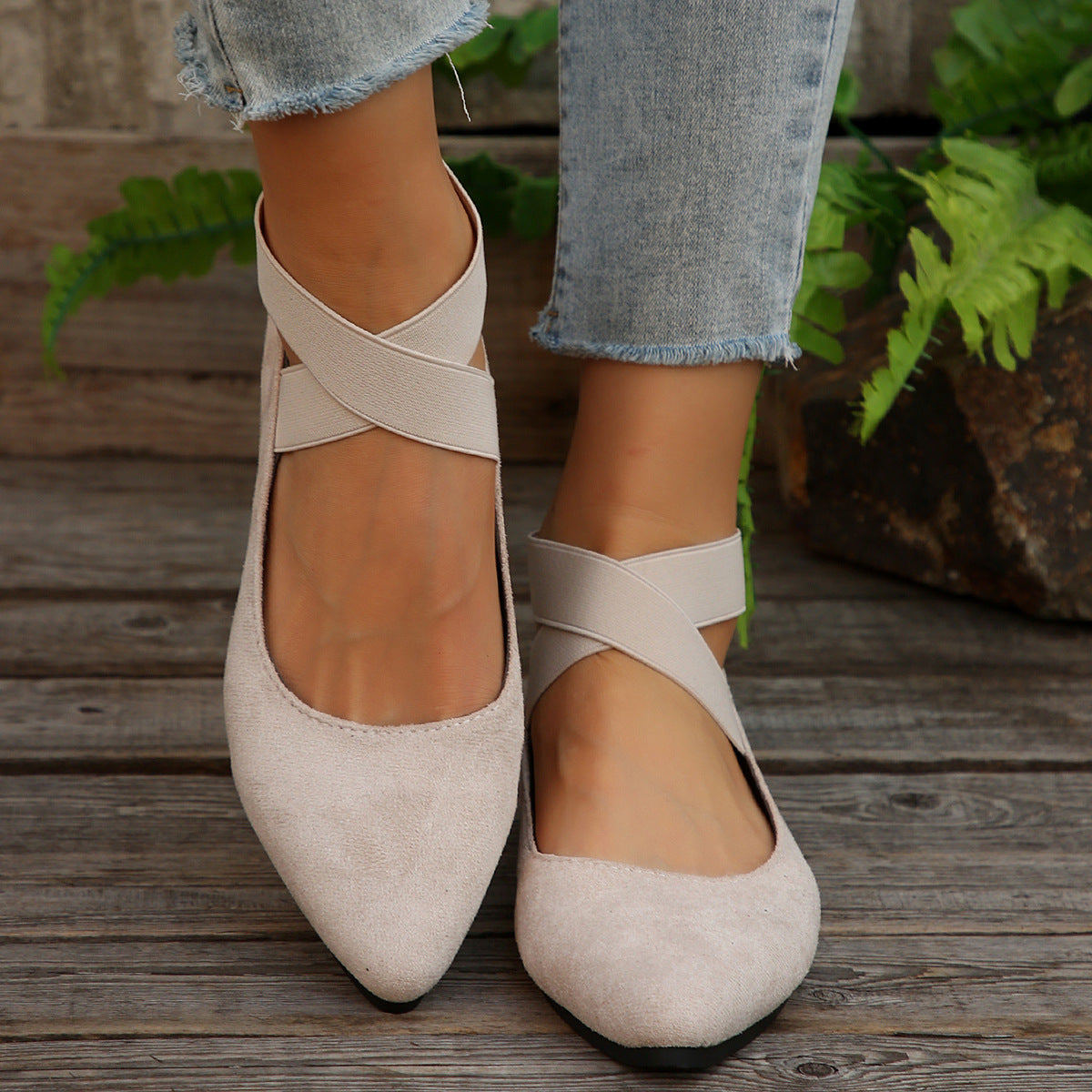 Chic Orthopedic Shoes with Unique Design