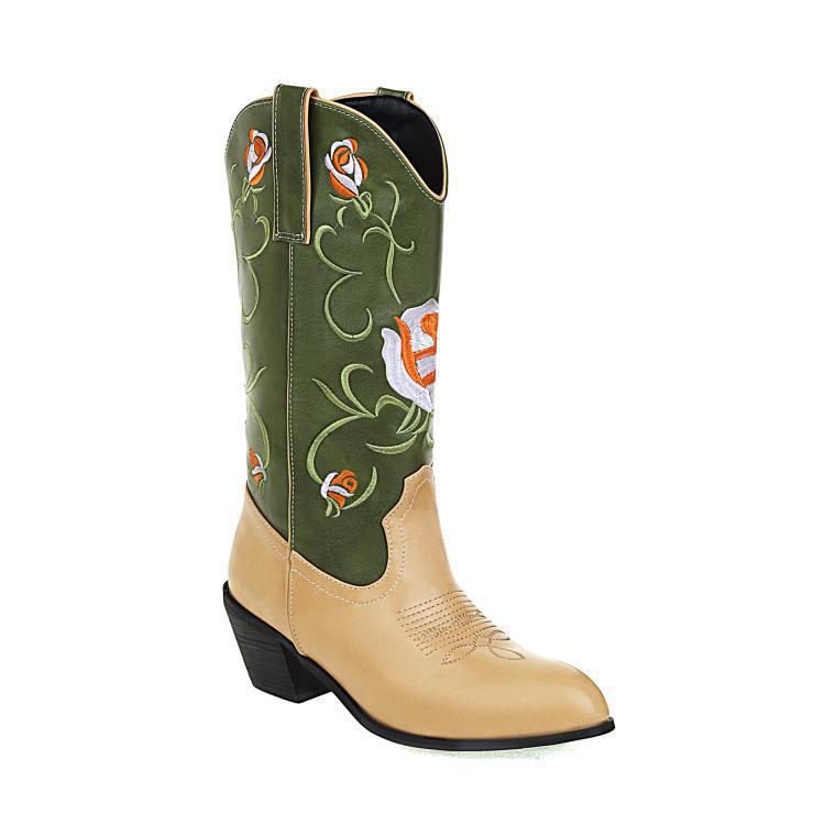 Graceful Orthopedic Boots for Modern Look