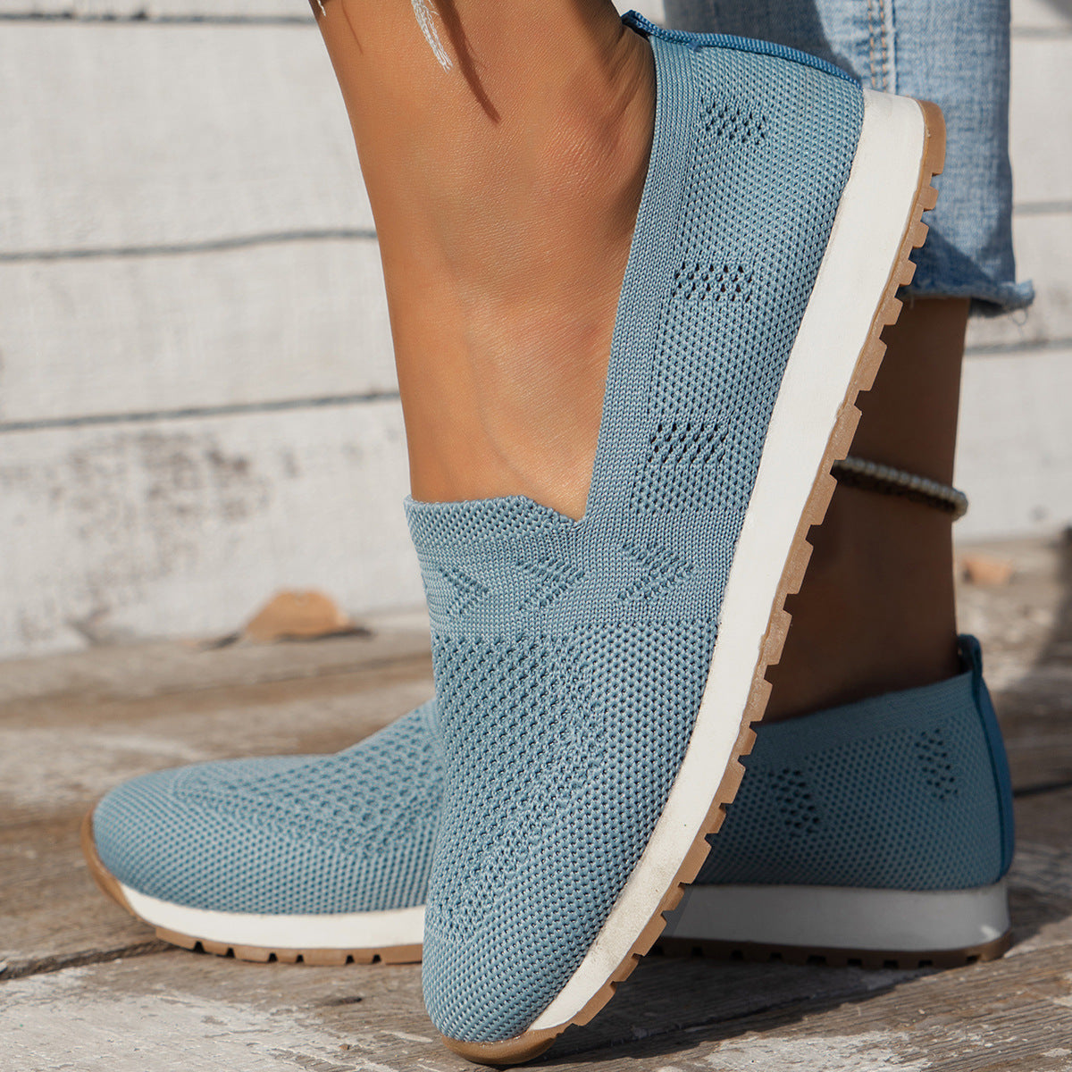Chic Orthopedic Trainers with Unique Design