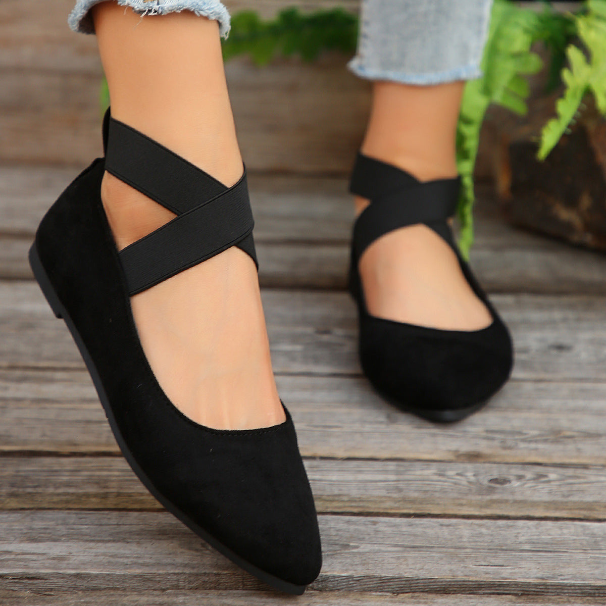 Chic Orthopedic Shoes with Unique Design