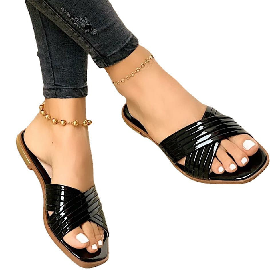 Graceful Orthopedic Sandals for Modern Look