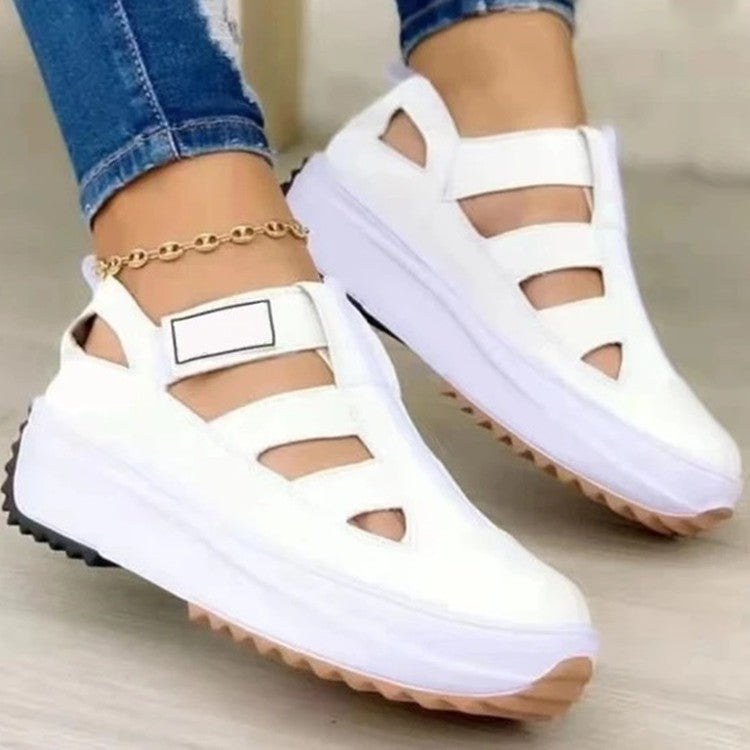 Graceful Orthopedic Sandals for Modern Look