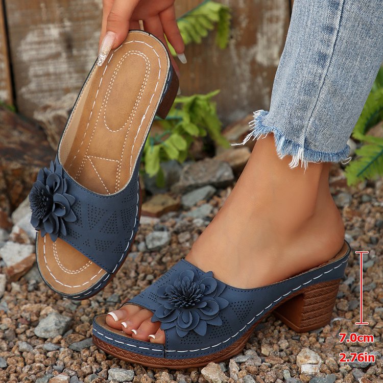Chic Orthopedic Sandals with Unique Design