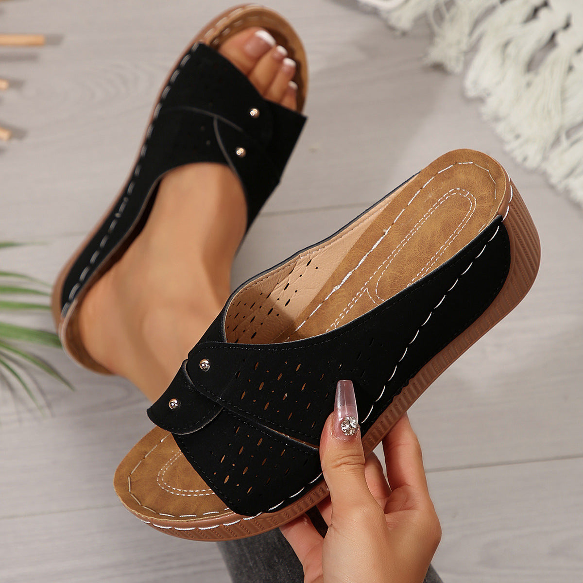 Beautifully Crafted Orthopedic Sandals