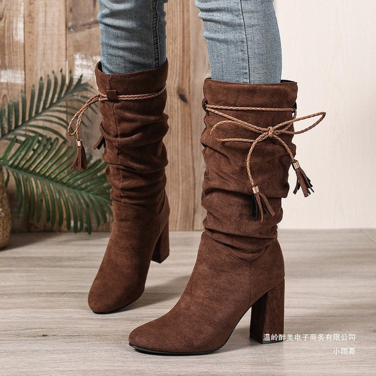 Graceful Orthopedic Boots for Modern Look