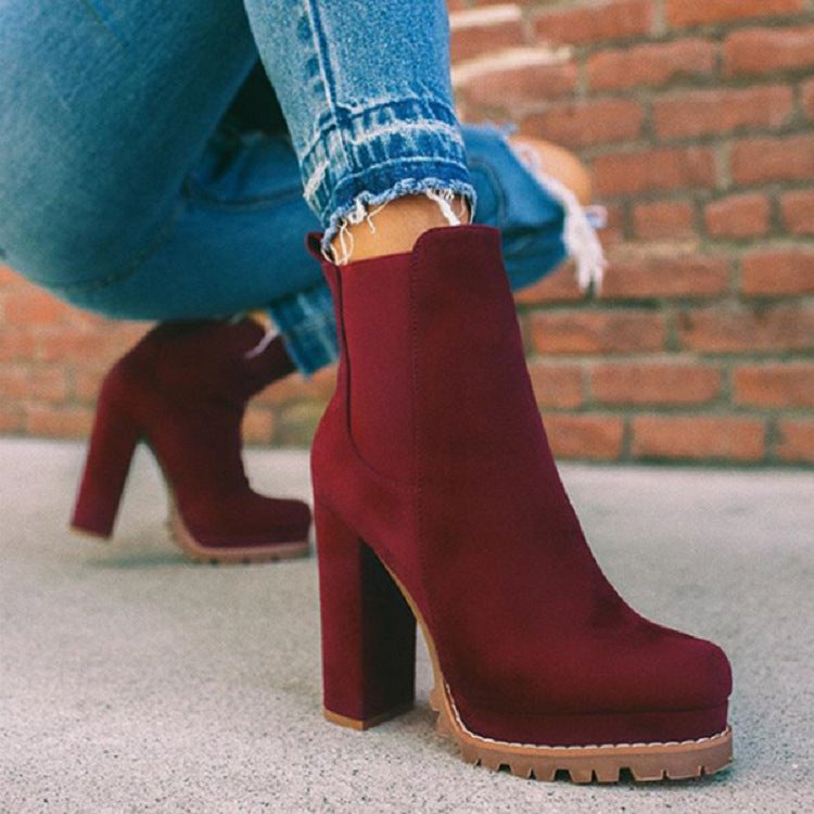 Chic Orthopedic Boots with Unique Design