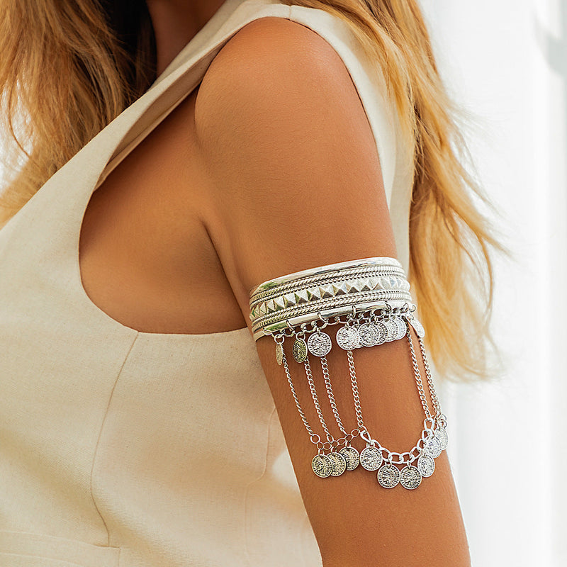 Everlee Metal Tassel Arm Chain