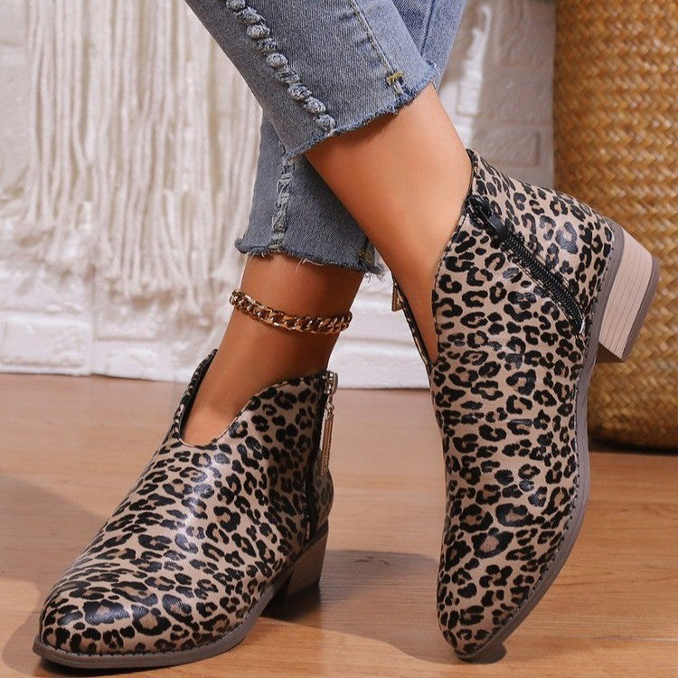 Graceful Orthopedic Boots for Modern Look