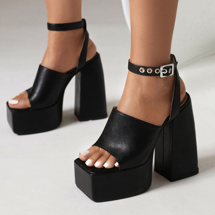 Classic Orthopedic Sandals with Timeless Style