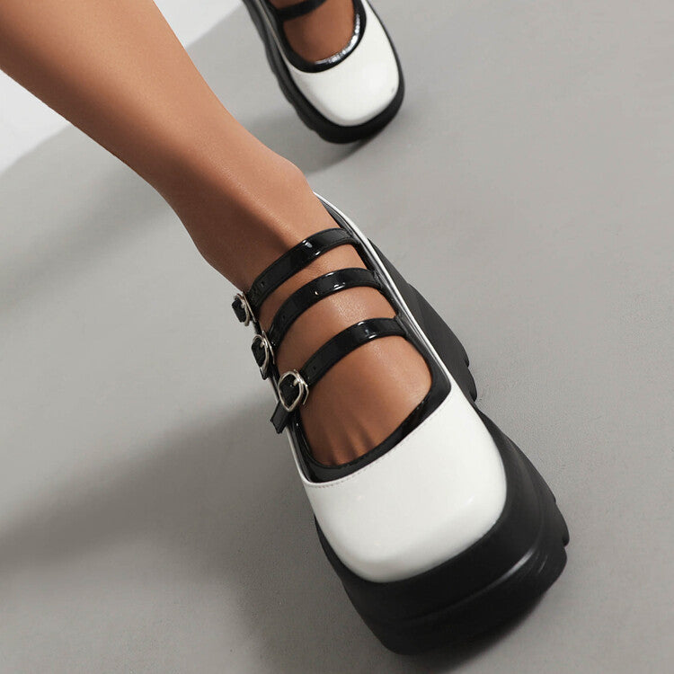 Chic Orthopedic Shoes with Unique Design