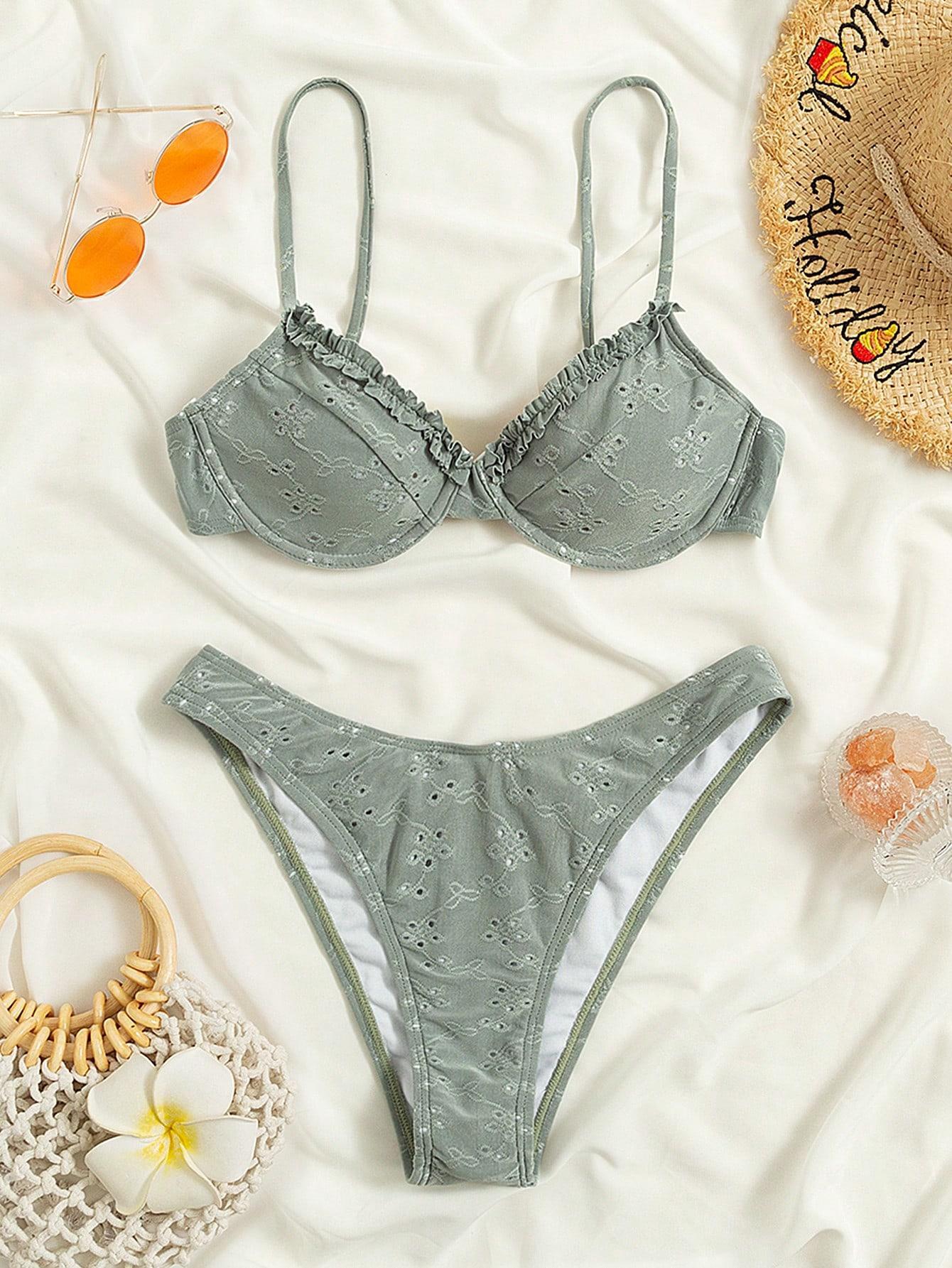 Sophisticated Top With a Clean Classic Look