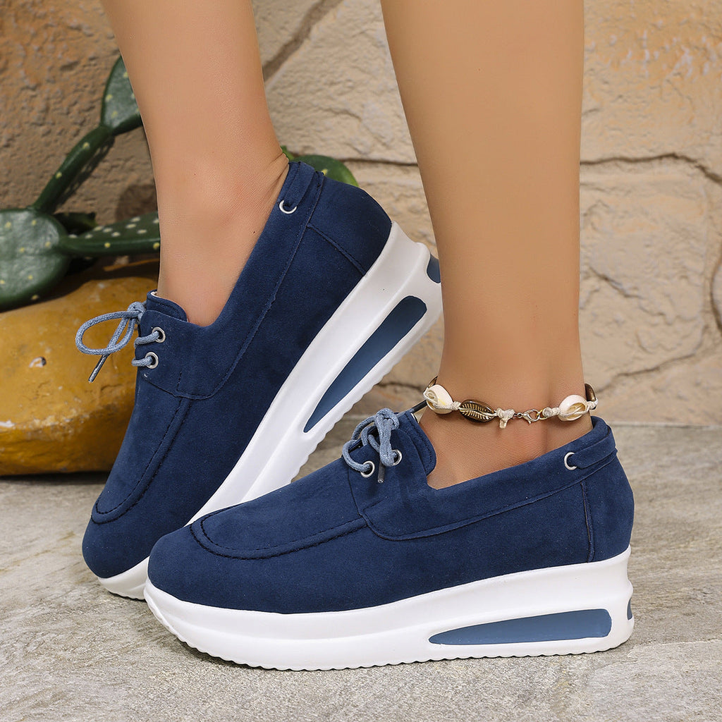 Chic Orthopedic Trainers with Unique Design
