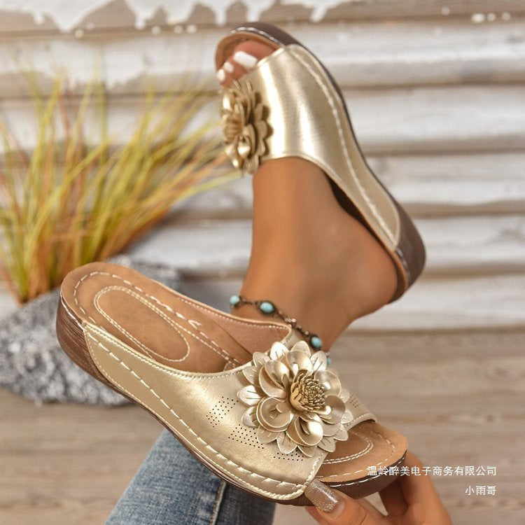Classic Orthopedic Sandals with Timeless Style